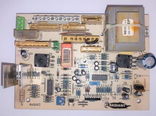 Radiant Vez rl Panel Bontott g zkaz n v zmeleg t cir